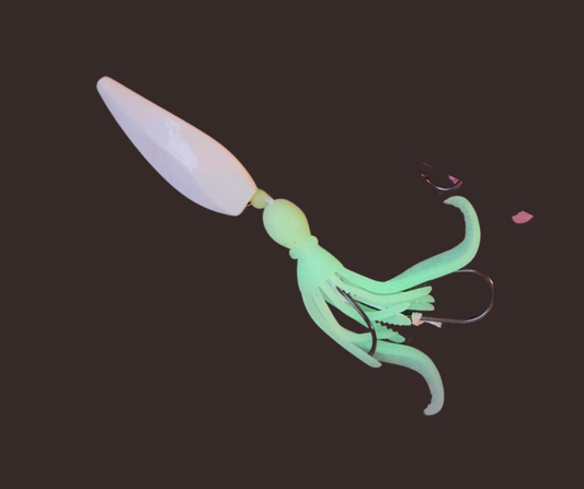 CJ’s Glow Squid Jigs – 2 single assist hooks
